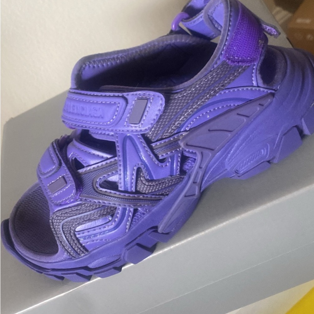 Girls purple Balenciaga Sandal. Gently used. Size 32